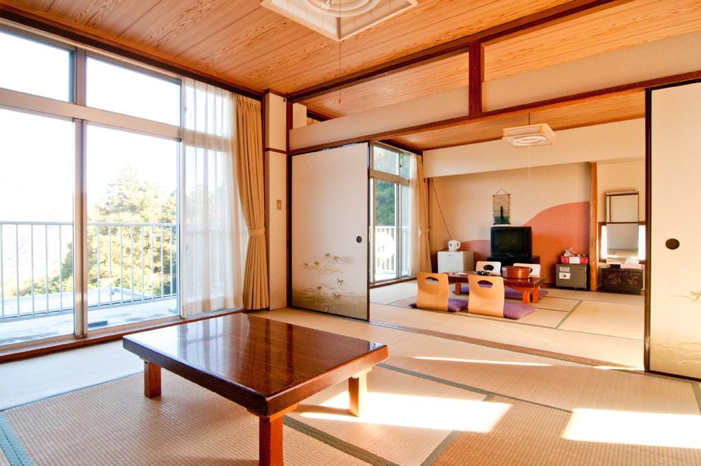 Suirinso Hotel Хаконе Екстериор снимка