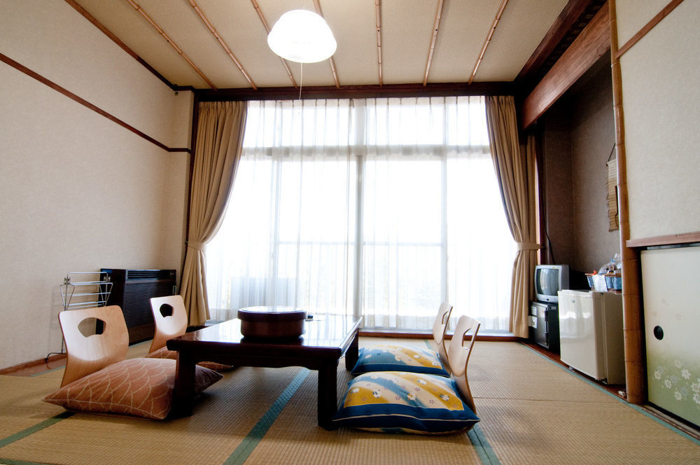 Suirinso Hotel Хаконе Екстериор снимка